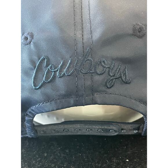 Dallas Cowboys Authentic ladies baseball cap NFL licensed Blue on Blue - Picture 2 of 5
